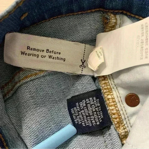 Madewell Cali Demi-Boot Jeans in Preston Wash Raw-Hem Edition Size 26 - Picture 8 of 13